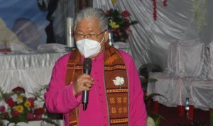 Uksup Agung Merauke, Mgr. Petrus Canisius Mandagri, MSC saat memberikan sambutan – Surya Papua/Frans Kobun