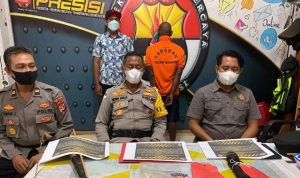 Kasat Reskrim Polres Merauke, AKP Najamuddin berikan keterangan pers – Surya Papua/IST