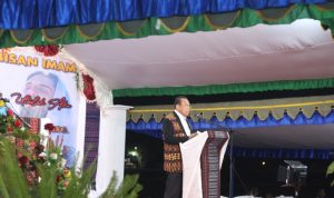 Ketua Flobamora Provinsi Papua, sulaeman Hamzah sedang berikan sambutan – Surya Papua/Frans Kobun