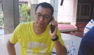 Plt Kepala Dinsos Merauke, Mike Walinaulik – Surya Papua/Frans Kobun