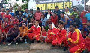Atlet petinju Kabupaten Merauke dari sejumlah sasana yang ada – Surya Papua/Yulianus Bwariat
