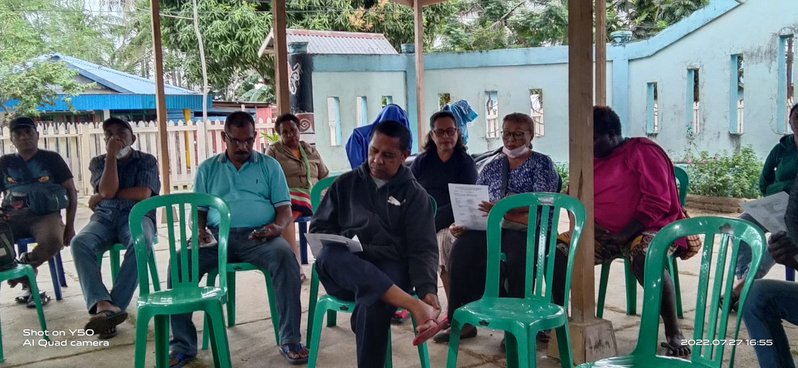 Pertemuan bersama masing-masing coordinator seksi untuk membahas sejumlah agenda kegiatan – Surya Papua/Frans Kobun