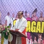 Uskup Agung Jakarta, Kardinal Ignatius Suharyo sedang memberikan sambutan – Surya Papua/Frans Kobun