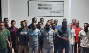 Pengurus IMPPAS sedang berikan keterangan pers sehubungan penganiayaan tiga warga sipil di Distrik Edera, Kabupaten Mappi – Surya Papua/IST