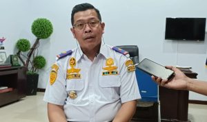 Kepala Kantor Kesyahbandaran Otoritas Pelabuhan kelas IV Merauke, Binsar Tambunan – Surya Papua/Yulianus Bwariat