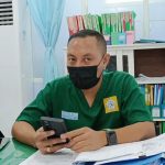 Dokter anak di RSUD Merauke, dr. Hans – Surya Papua/Yulianus Bwariat