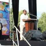 Bupati Merauke, Romanus Mbaraka sedang memberikan sambutan – Surya Papua/Yulianus Bwariat