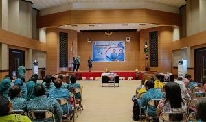 Ketua Tim Penggerak PKK Kabupaten Merauke, Imelda Carolina Mbaraka membuka kegiatan perlombaan – Surya Papua/Yulianus Bwariat