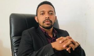 Salah seorang pengacara Merauke, Gabriel Naftali J. Epin – Surya Papua/Frans Kobun