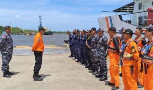 Tim SAR gabungan sedang apel bersama untuk bergerak ke lokasi kejadian – Surya Papua/IST