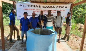 Bantuan sumur yang diserahkan TSE A kepada masyarakat di Kampung Kukurantap, Distrik Jair, Kabupaten Boven Digoel – Surya Papua/IST
