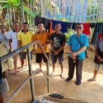 Delapan nelayan bersama perwakilan Konsulat di Daru, PNG- Surya Papua/IST