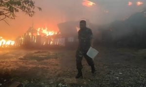 Tujuh bangunan rumah di Boven Digoel dilahap si jago merah – Surya Papua/IST