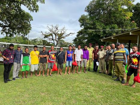 11 Nelayan Merauke yang telah bebas dari penjara PNG – Surya Papua/IST