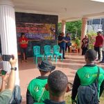 Wakil Bupati Merauke, H. Riduwan sedang memberikan arahan kepada peserta PENAS-KTNA – Surya Papua/Frans Kobun