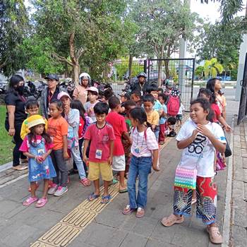 Sekolah Alkitab liburan bagi anak-anak GKI Ottow Merauke – Surya Papua/IST