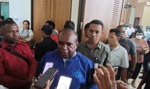 Bupati Merauke, Romanus Mbaraka – Surya Papua/Frans Kobun
