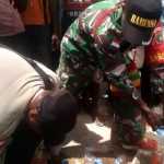 Minuman lokal jenis sopi yang diamankan dan langsung dimusnahkan – Surya Papua/IST