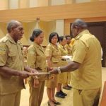 Penyerahan SK para kepsek oleh Bupati Merauke, Romanus Mbaraka di auditorium kantor bupati tadi pagi – Surya Papua/Frans Kobun