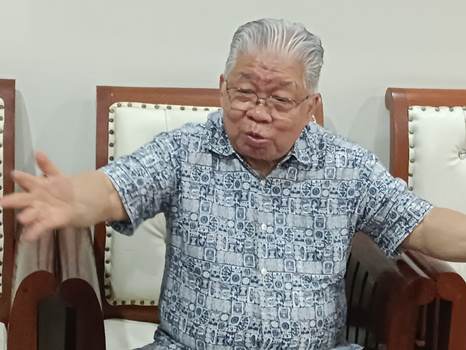 Uskup Agung Merauke, Mgr. Petrus Canisius Mandagi, MSC – Surya Papua/Frans Kobun