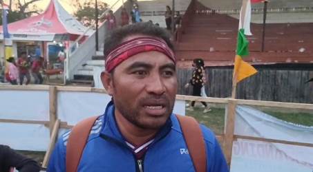 Pelatih Lamaholot FC, Aras kleden – Surya Papua/Frans Kobun