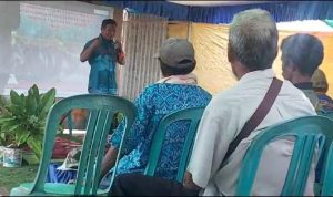 Ketua Ikatan Keluarga Petani Flobamora Kabupaten Merauke, Hendrikus Sareng berikan sambutan – Surya Papua/IST