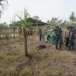 ifi 1 Danrem 174/ATW, Brigjen TNI Agus Widodo saat melakukan peninjauan lokasi di Kampung Ifimahad, Distrik Kurik – Surya Papua/IST