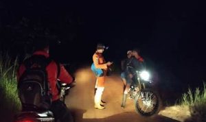 Tim dari Kantor Basarnas sedang bergerak daro kota menuju ke Okaba untik bersama SAR gabungan disana melakukan pencarian – Surya Papua/IST