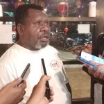 Unit Manager Communication Relations dan CSR Marketing Operation Region VIII Pertamina, Edi Mangun berikan keterangan pers kepada sejumlah wartawan – Surya Papua/Frans Kobun