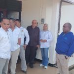 Bakal Calon Gubernur Papua Selatan, Romanus Mbaraka sedang berdiskusi dengan sejumlah pengurus DPD Partai Gerindra – Surya Papua/Frans Kobun