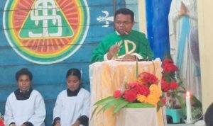Vikep Merauke, Keuskupan Agung Merauke, Pastor Samson Walewawan, Pr – Surya Papua/Frans Kobun