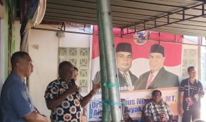 Calon Gubernur Papua Selatan, Romanus Mbaraka sedang bicara – Surya Papua/Frans Kobun
