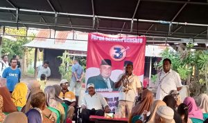 Cagub-Cawagub Papua Selatan, Romanus Mbaraka-Albert Muyak sedang menyampaikan sejumlah program kerja – Surya Papua/Frans Kobun