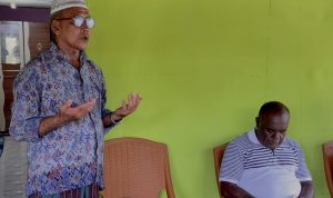 Bakal Calon Gubernur Papua Selatan, Romanus Mbaraka sedang silaturahmi dengan Tokoh Islam di Lampu Satu- Surya Papua/Frans Kobun