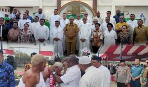 Program umroh hgratis serta ziarah ke Yerusalem sudah berjalan dibawah kepemimpinan Romanus Mbaraka, Bupati Merauke – Surya Papua/Frans Kobun