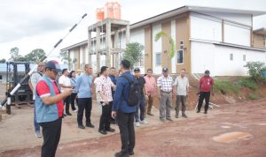 Peninjauan perkebunan tebu di Kampung Ngguti Bob, Distrik Tanah Miring- Surya Papua/IST