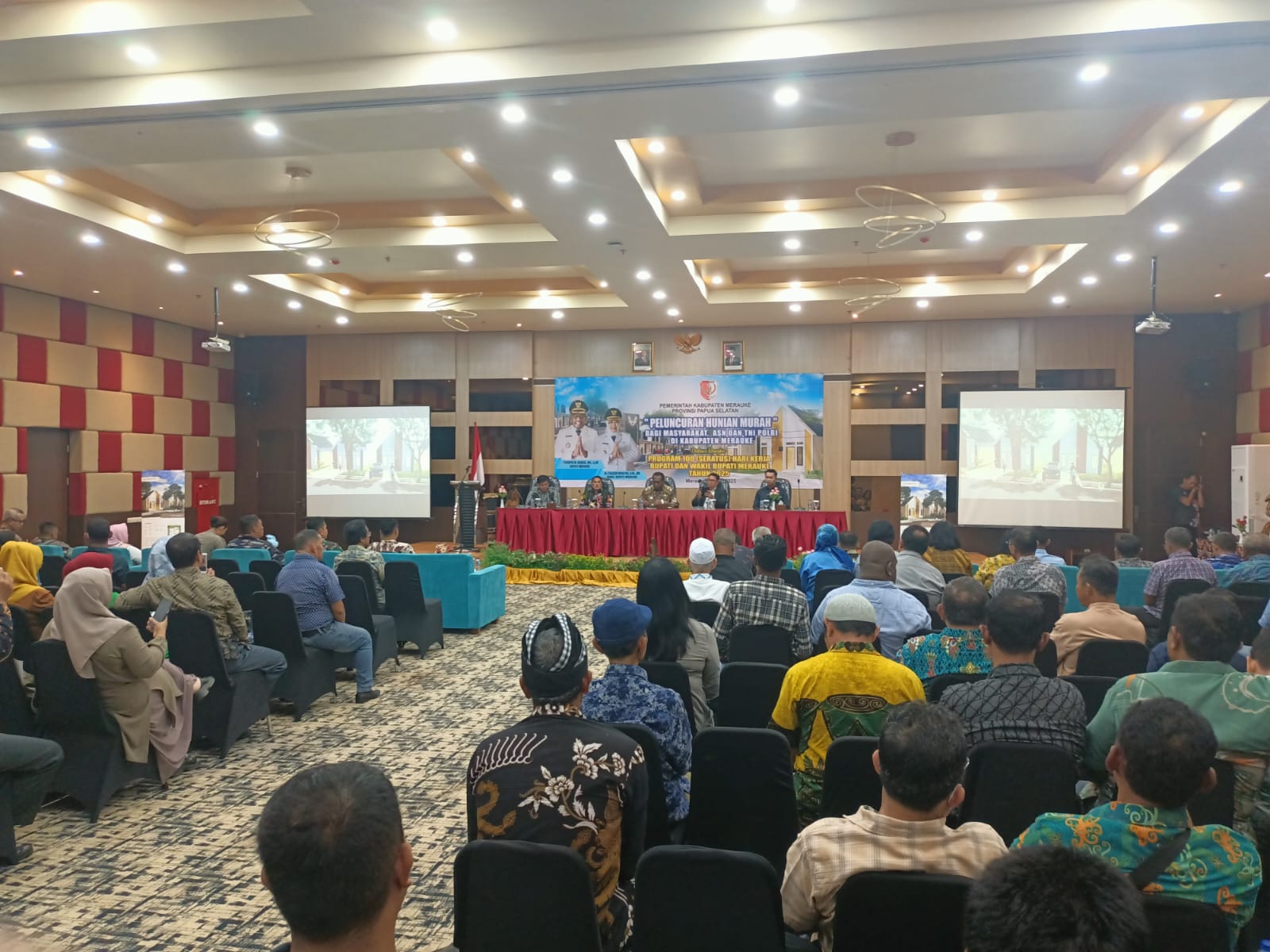 Bupati Merauke, Yoseph Bladib Gebze sedang berikan sambutan – Surya Papua/Frans Kobun