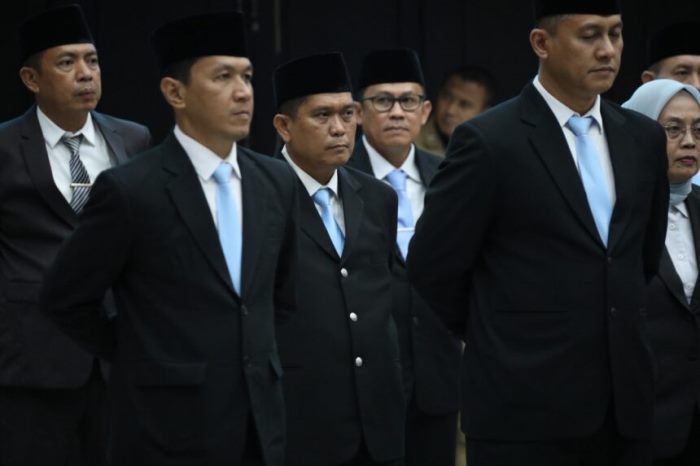 Penjabat Sekda Provinsi Papua Selatan, Madderemmeng, dilantik menjadi Sesditjen Pembangunan Daerah Kementerian Dalam Negeri (Kemendagri) RI bersama belasan pejabat lain – Surya Papua/IST
