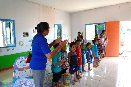Suasana anak—anak yang berada di TPA milik TSE Group – Surya Papua/IST