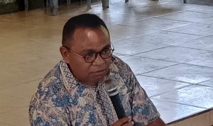 Pastor Paroki Santa Theresia Butu, Simon Petrus Matruty- Surya Papua/Frans Kobun