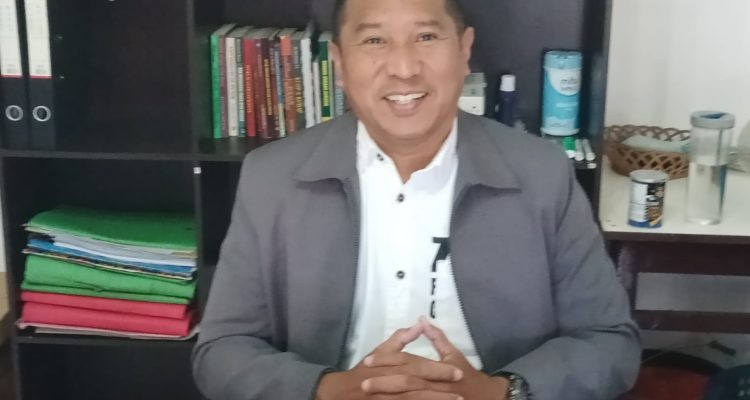 Burhanuddin Zein, Dosen Unmus Merauke- Surya Papua/Frans Kobun