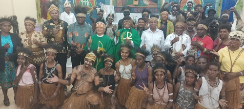 Pastor Simon Petrus Matruti, Pastor Paroki Santa Theresia Buti – Surya Papua/Frans Kobun