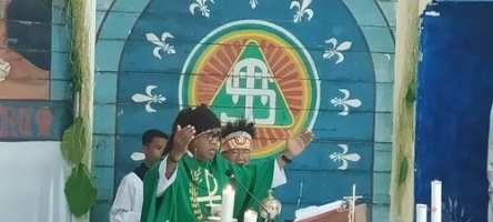 Pastor Simon Petrus Matruti, Pastor Paroki Santa Theresia Buti – Surya Papua/Frans Kobun