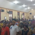 Perayaan misa inkulturasi Mappi di Gereja Santa Theresia Buti – Surya Papua/Frans Kobun