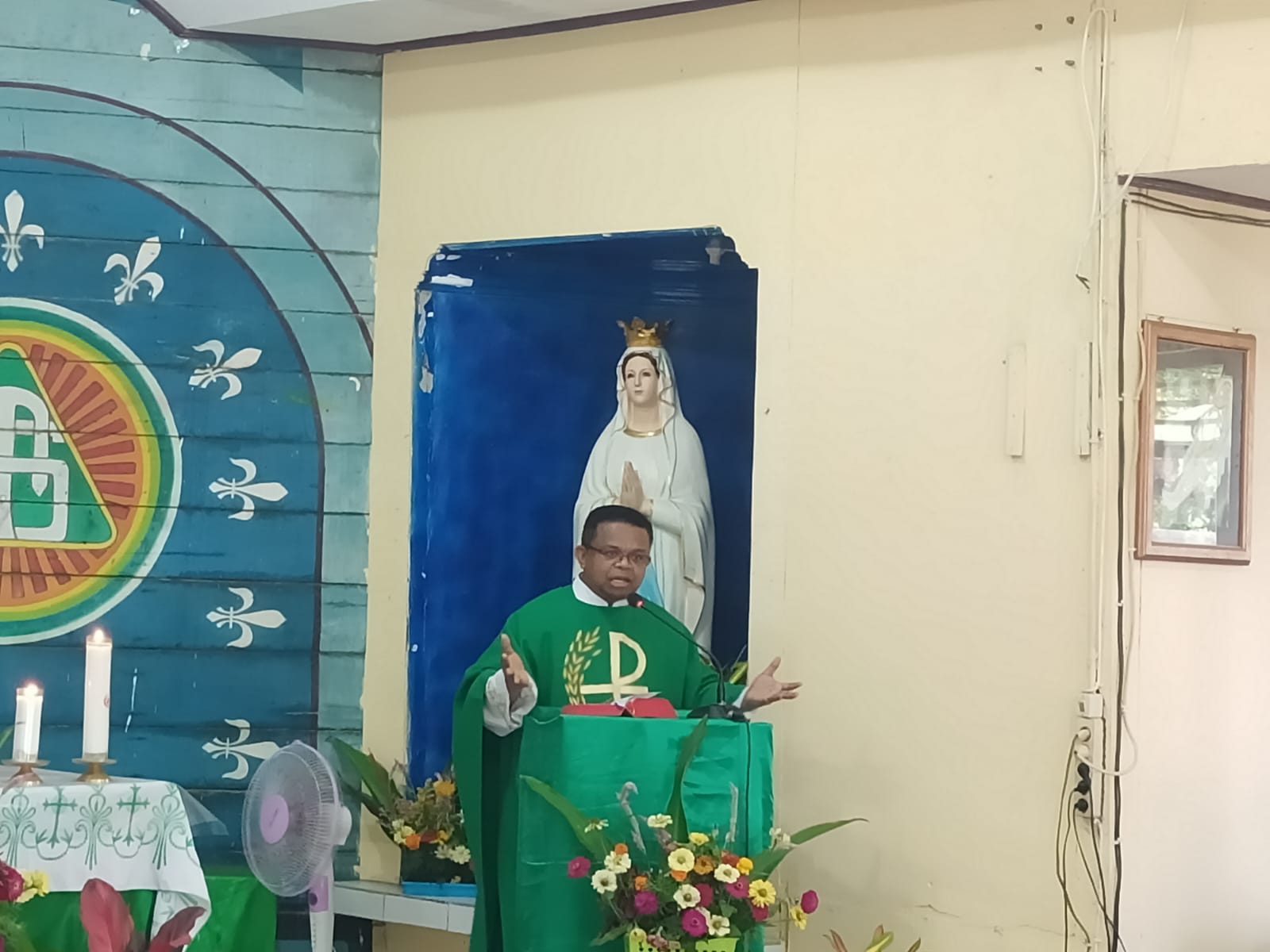 Vikep Merauke, Pastor Samson Walewawan – Surya Papua/Frans Kobun