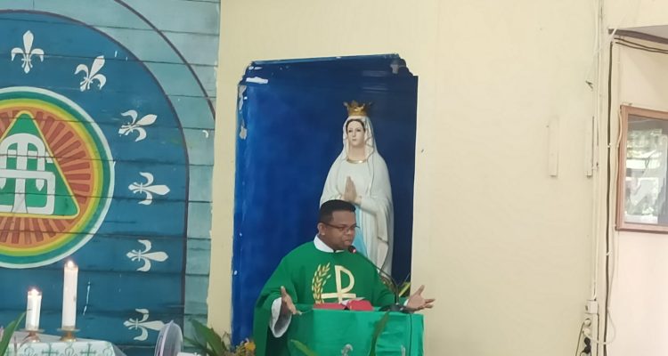 Vikep Merauke, Pastor Samson Walewawan – Surya Papua/Frans Kobun