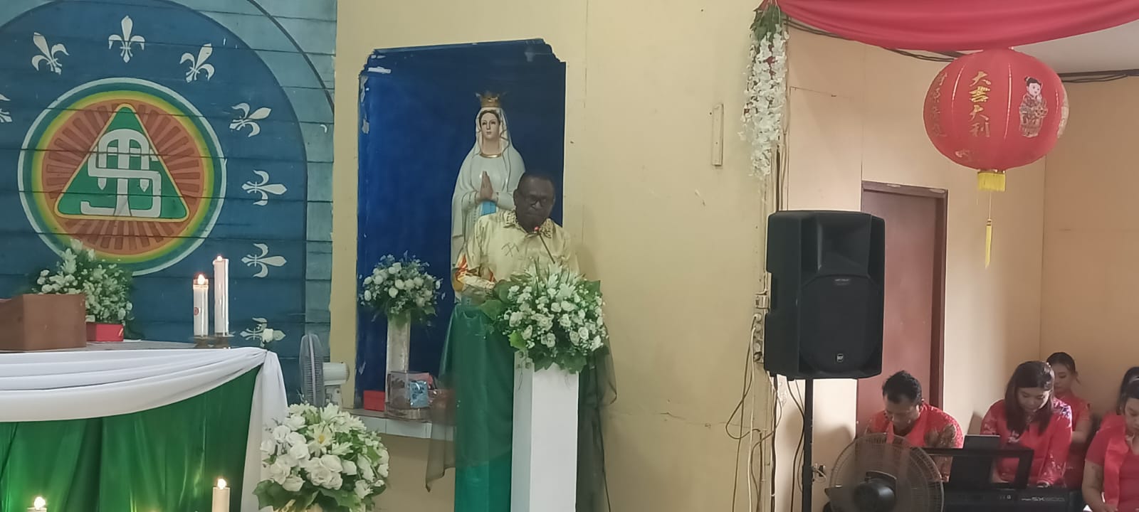 Bupati Merauke, Yoseph Bladib Gebze sedang berikan sambutan – Surya Papua/Frans Kobun