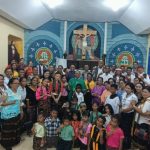 Masyarakat Etnis Flobamora dalam perayaan misa inkulturasi di Gereja Santa Theresia Buti – Surya Papua/Frans Kobun