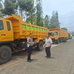 Tiga truk milik perusahan swasta diamankan Satlantas Polres Merauke – Surya Papua/IST