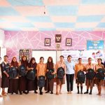 Foto siswa-siswi bersama Managemen TSE Group – Surya Papua/IST